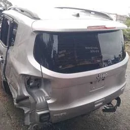 SUCATA Jeep Renegade 2024 1.3 Longitude Turbo Flex Aut. (t270) 5p PARA RETIRADA DE PEÇAS